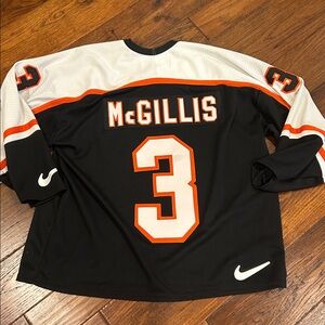 Vintage 90’s Philadelphia flyers NHL jersey McGillis